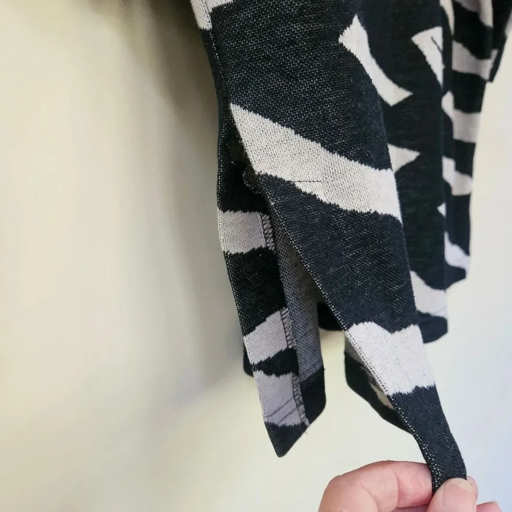 Vintage SWAT Tunic Top Black White Zebra Print 3/4 Length Sleeve Women Sz M